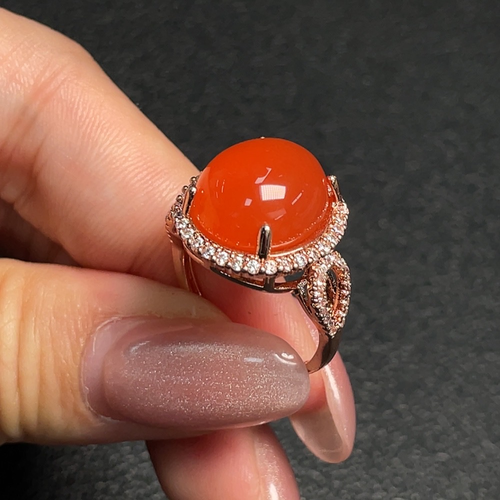 C30535682 South Red Agate Inlaid Ring Non-Gold Setting Adjustable Size Total Weight Approx. 5.50g