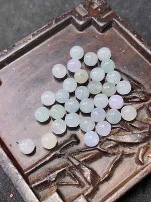 F34042831 Jadeite Beads Approx. 5.2mm Total Weight Approx. 11.7g Sell as a Lot