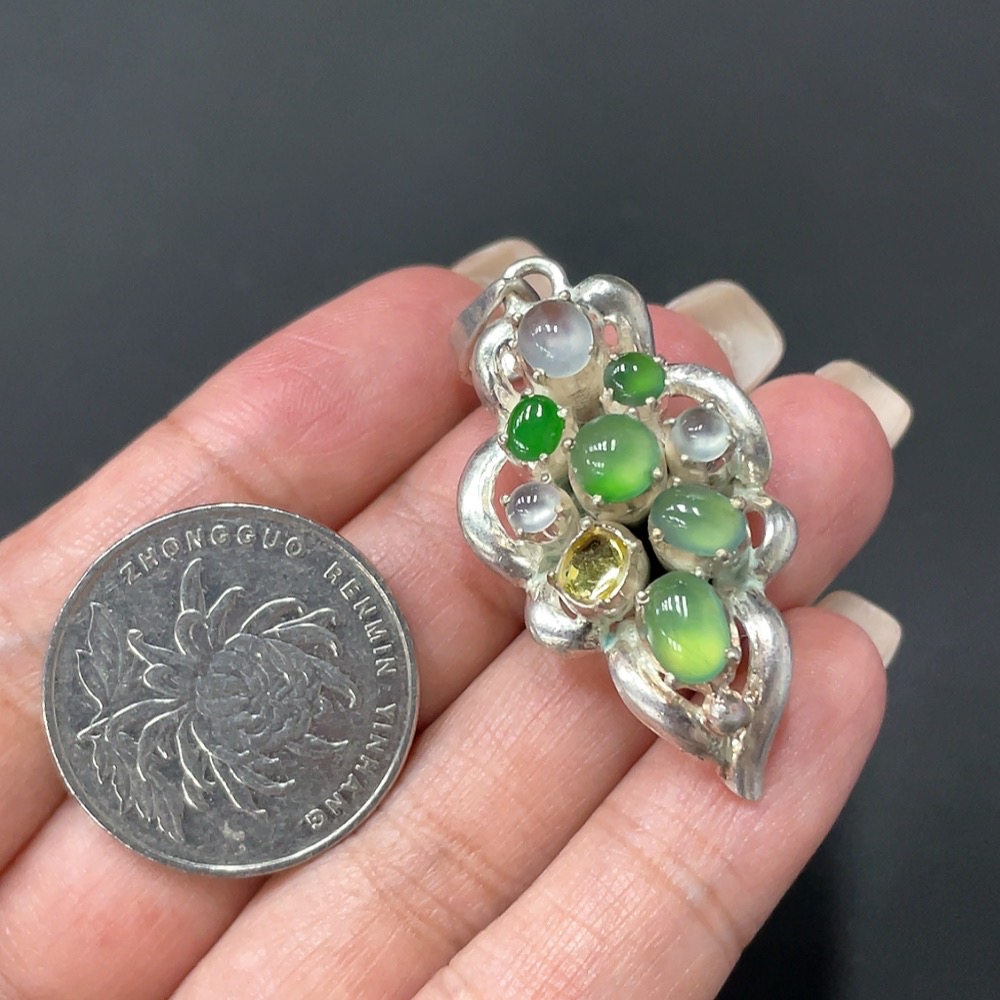 F16805063 Jadeite Cabochon Non-Gold Inlaid Sell as a Lot Total Weight 14.109g