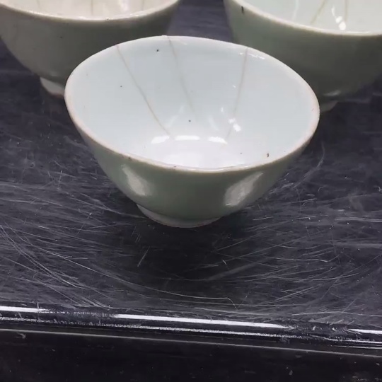 W34988419 Ceramic 3-piece Qing Dynasty pea-green glazed cup (subject to actual item)