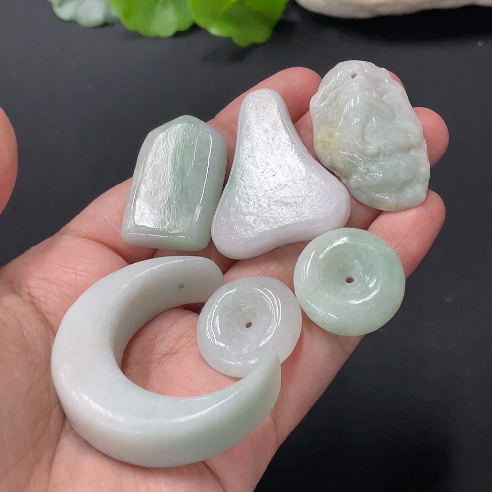 F31631782 Jadeite Pendant, Peace Buckle, Plain Pendant