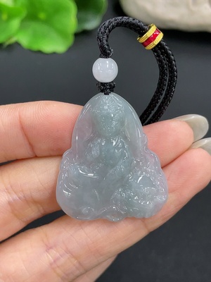 F41950137 翡翠挂件宝宝佛 含绳货品总重约9.5g