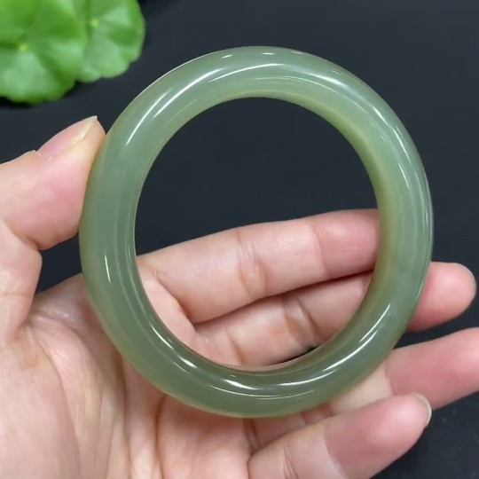 H34072459 Hetian Jade Round Bracelet Size 53.1 Total Weight Approx. 54g