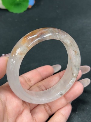 H41938861 非洲翠(独龙玉)正圈手镯 圈口56.9 货品总重约58.5g