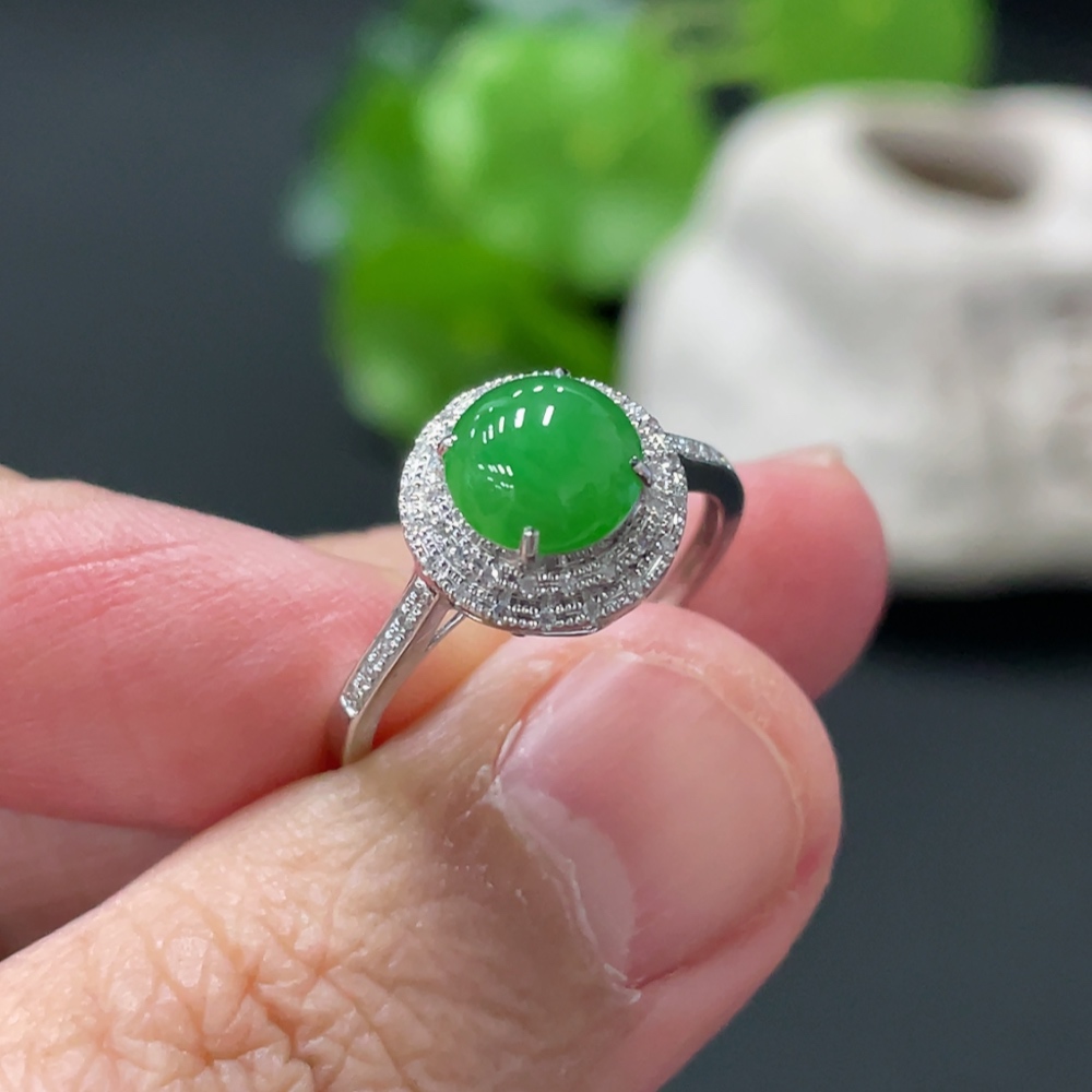 F34018362 Jadeite Cabochon Inlaid Ring 18K Gold Setting Size 14 Total Weight Approx. 1.5g