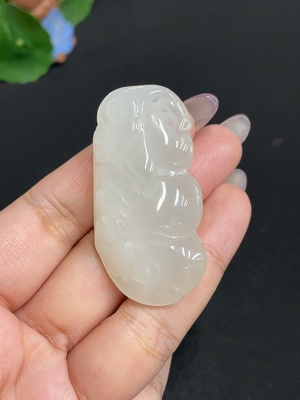 H33930568 Hetian Jade Pendant Fu Dou Total Weight About 25.8g