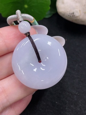 F33916541 Jadeite Peace Knot Pendant Total Weight Approximately 24.3g (Including Rope Weight)