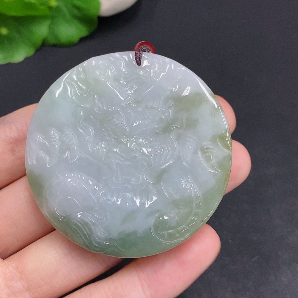 F33877755 Jadeite Nine Dragons Protecting the Master Pendant