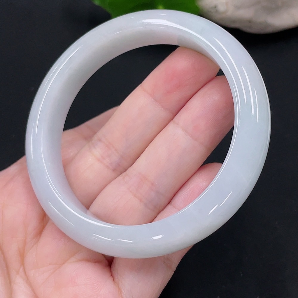 F30453214 Jadeite Round Bangle Size 55 Total Weight Approx. 52.5g