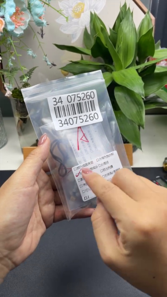 F34075260 Jadeite Bracelet/Pendant with Other Mineral Components, Non-Grade A Beads, Containing Impurities