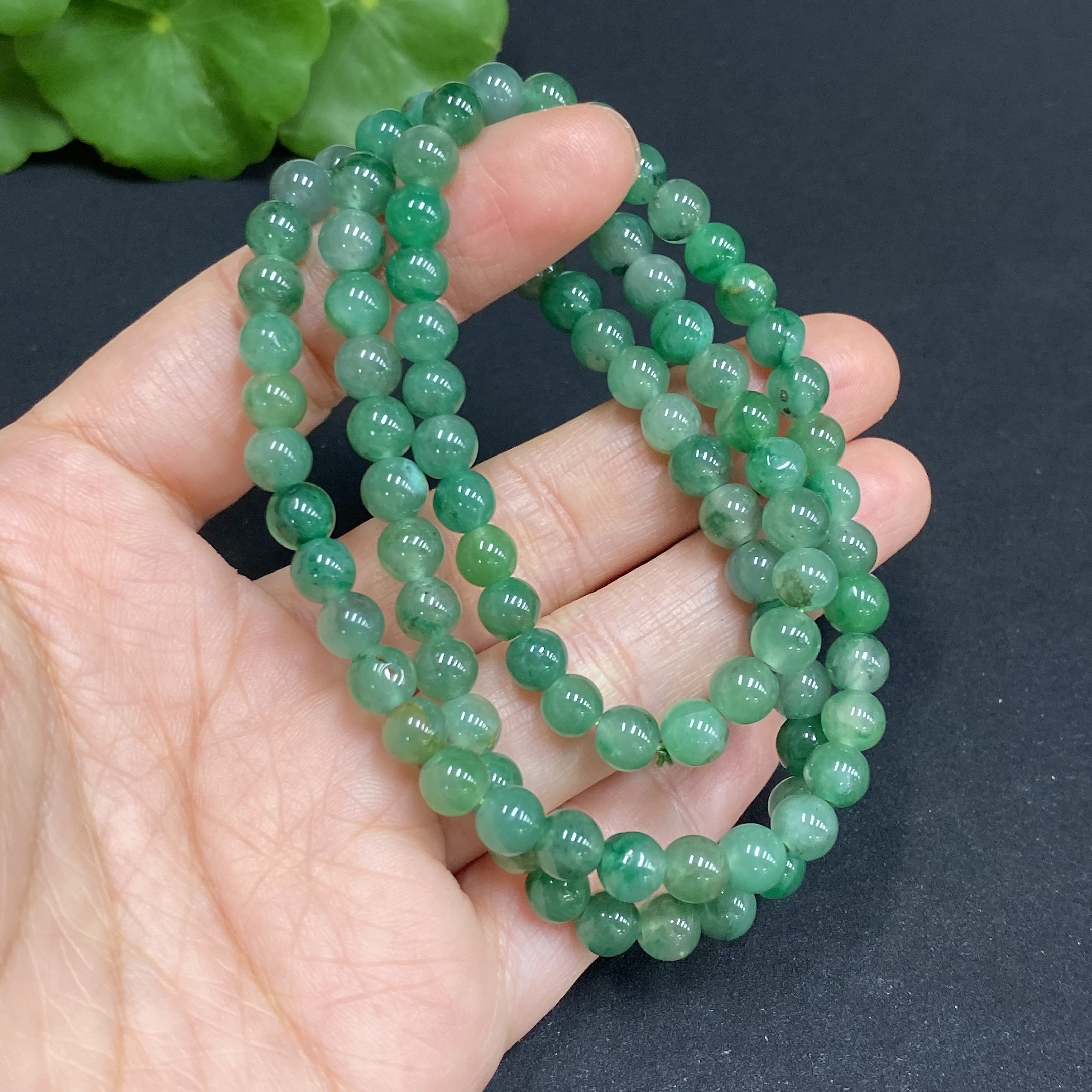 H34986484 African Emerald (Dulong Jade)