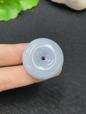 F30564212 JadeitePeace Pendant