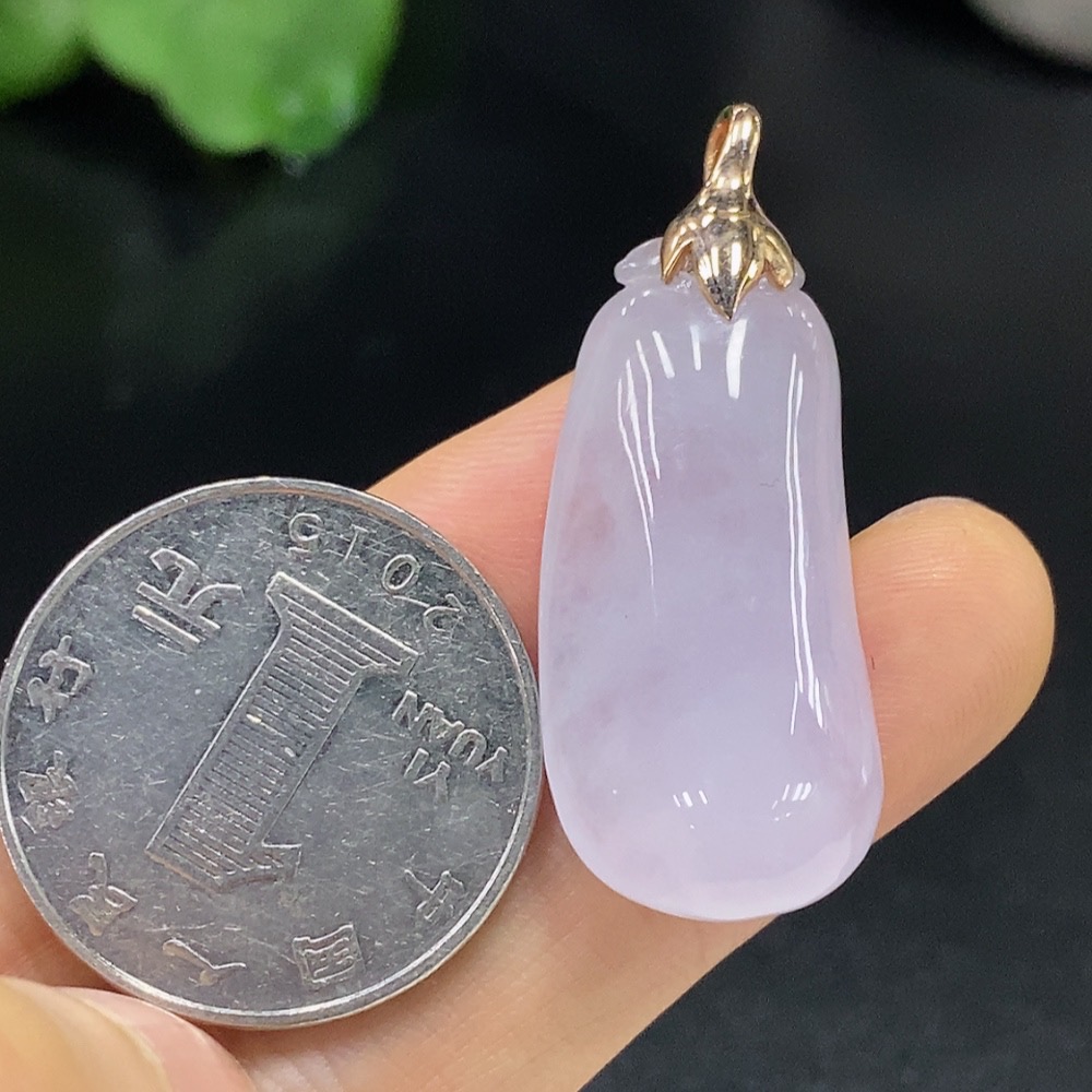 F22480999 Jadeite Fu Gua Pendant with 18K Gold, Total Weight Approx. 7.6g