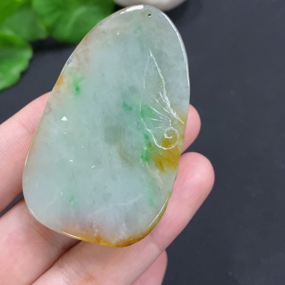 F34962716 Phoenix Pendant (Total Weight: Approx. 28.9g, Yellow Color Origin Undetermined)