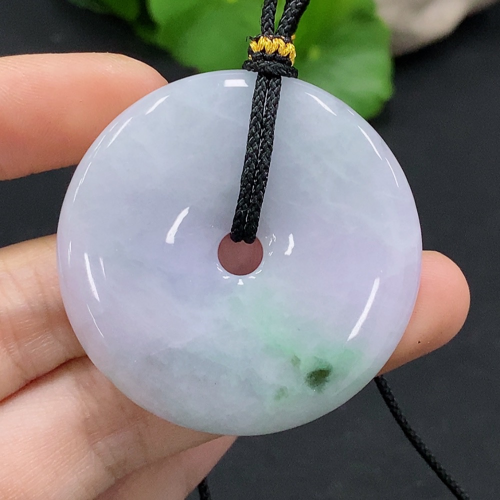 F31652795 JadeitePeace Button Pendant
