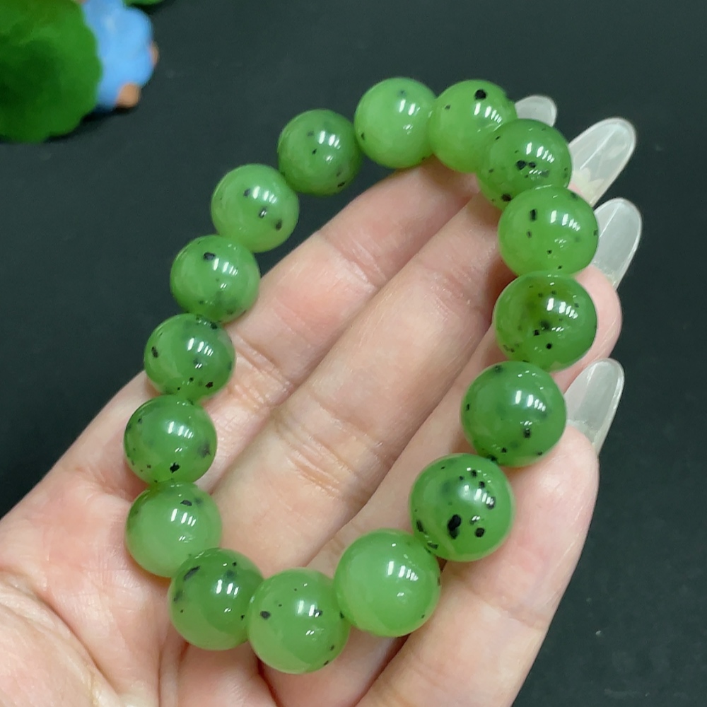 H27162211 Hetian Jade Bracelet   Approx. 11.7 mm   Total Weight Approx. 44.1g