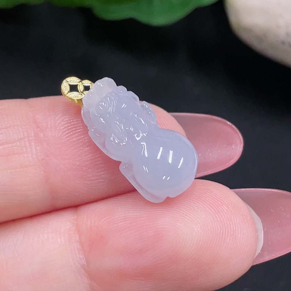 F34982765 Jadeite Pi Xiu Pendant 18K Gold Total Weight About 1.6g