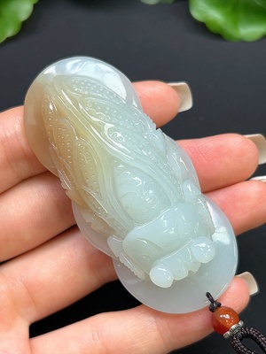 H46529208 和田玉蝉挂件 非金 总重约55.91g 含绳