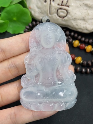 F46563113 翡翠度母挂件 货品总重约44.9克（非金）（含绳重）