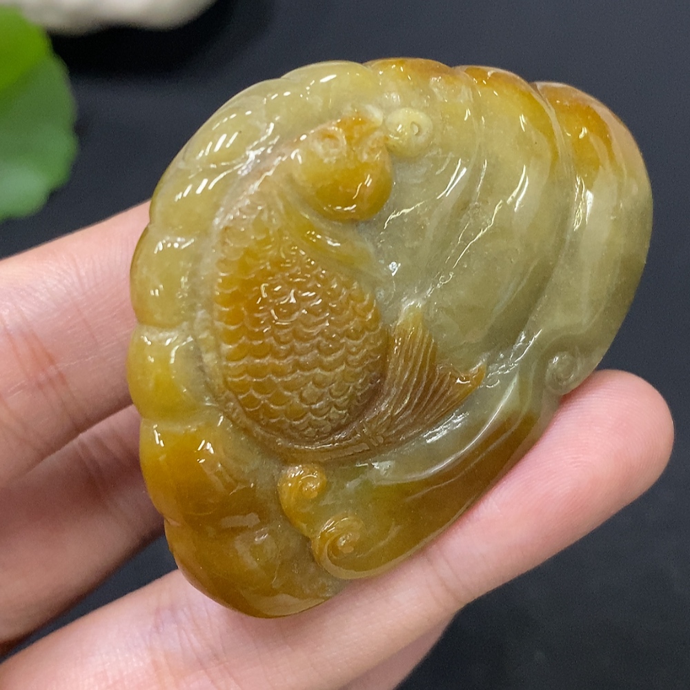 F29357149 Jadeite "Wealth and Prosperity" Pendant