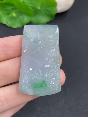 F41933271 翡翠佛观天下挂件 货品总重量约21.1克