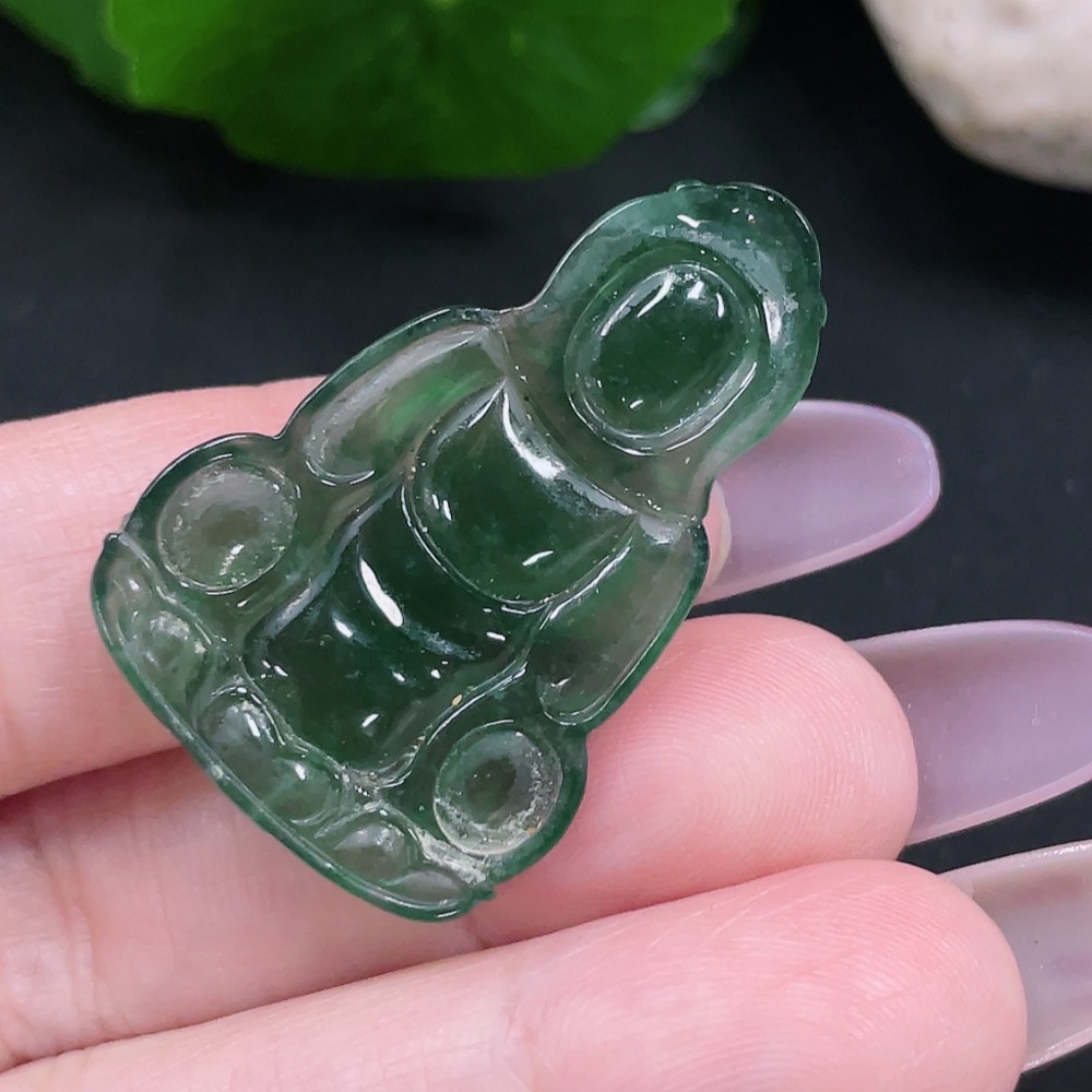 F35127839 Jadeite Guanyin Pendant Total Weight Approximately 5.3g