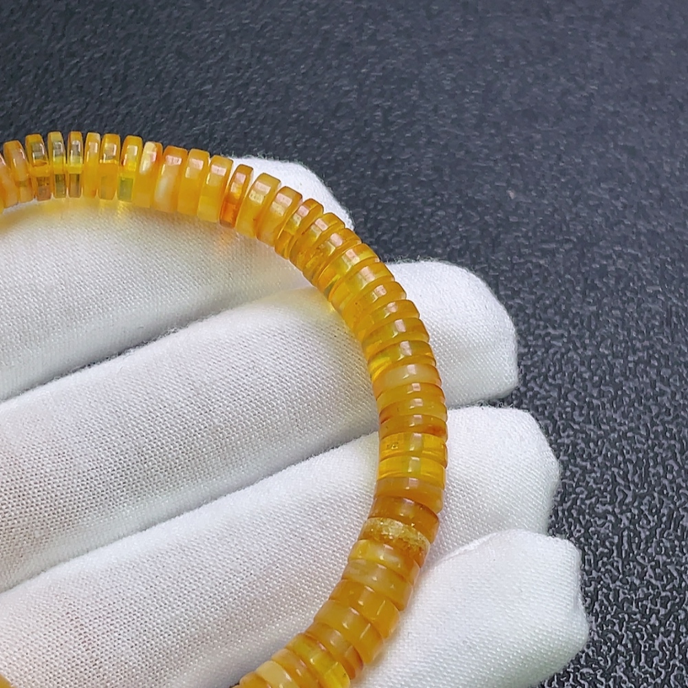 C31666427 Amber Beeswax Bracelet, Total Weight Approx.7g, Size About 6.9mm