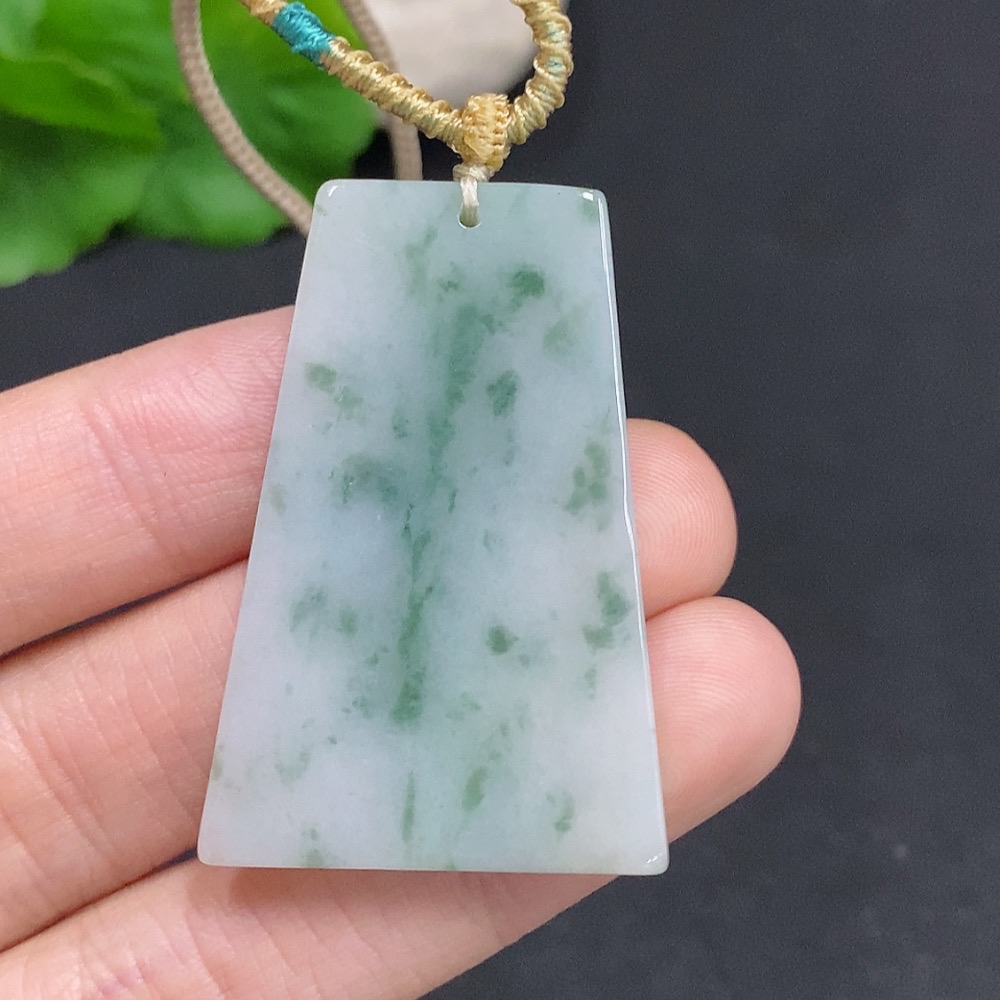 F33906795 Jadeite Plain Pendant