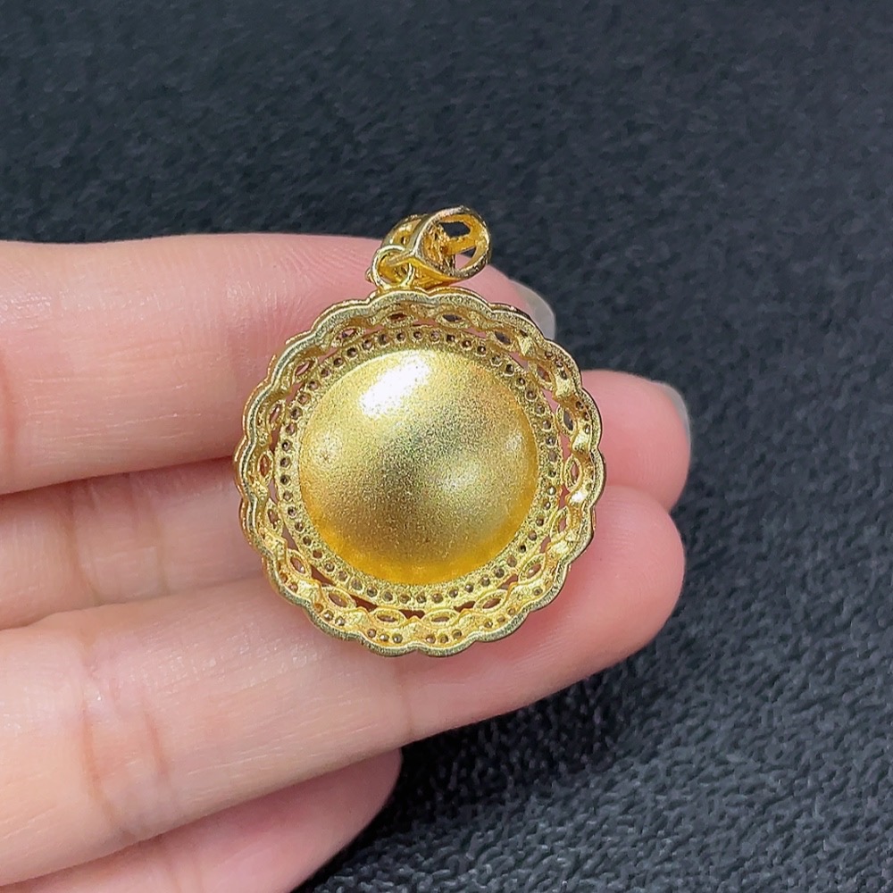 C34949305 South Agate Pendant Non-Gold Total Weight About 8.74ct Size Approx.16.6mm