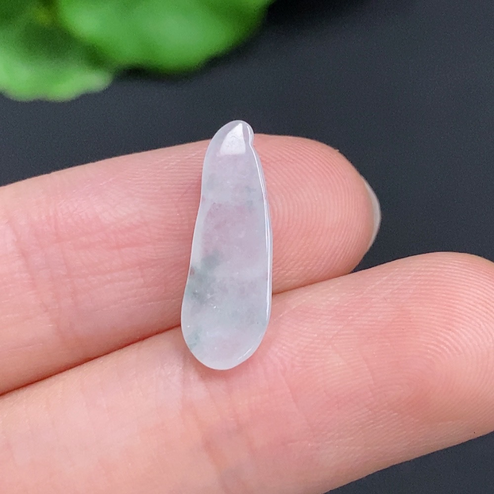 F31687427 Jadeite Lucky Bean Pendant Total Weight Approx. 0.3g