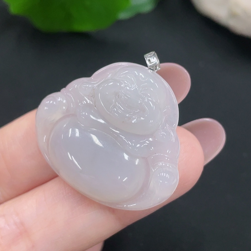 F28225757 Jadeite Buddha Pendant with 18K Gold Clasp, Total Weight Approximately 6.7g