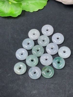 F31673351 Jadeite Pendant Peace Buckle Sell as a Lot