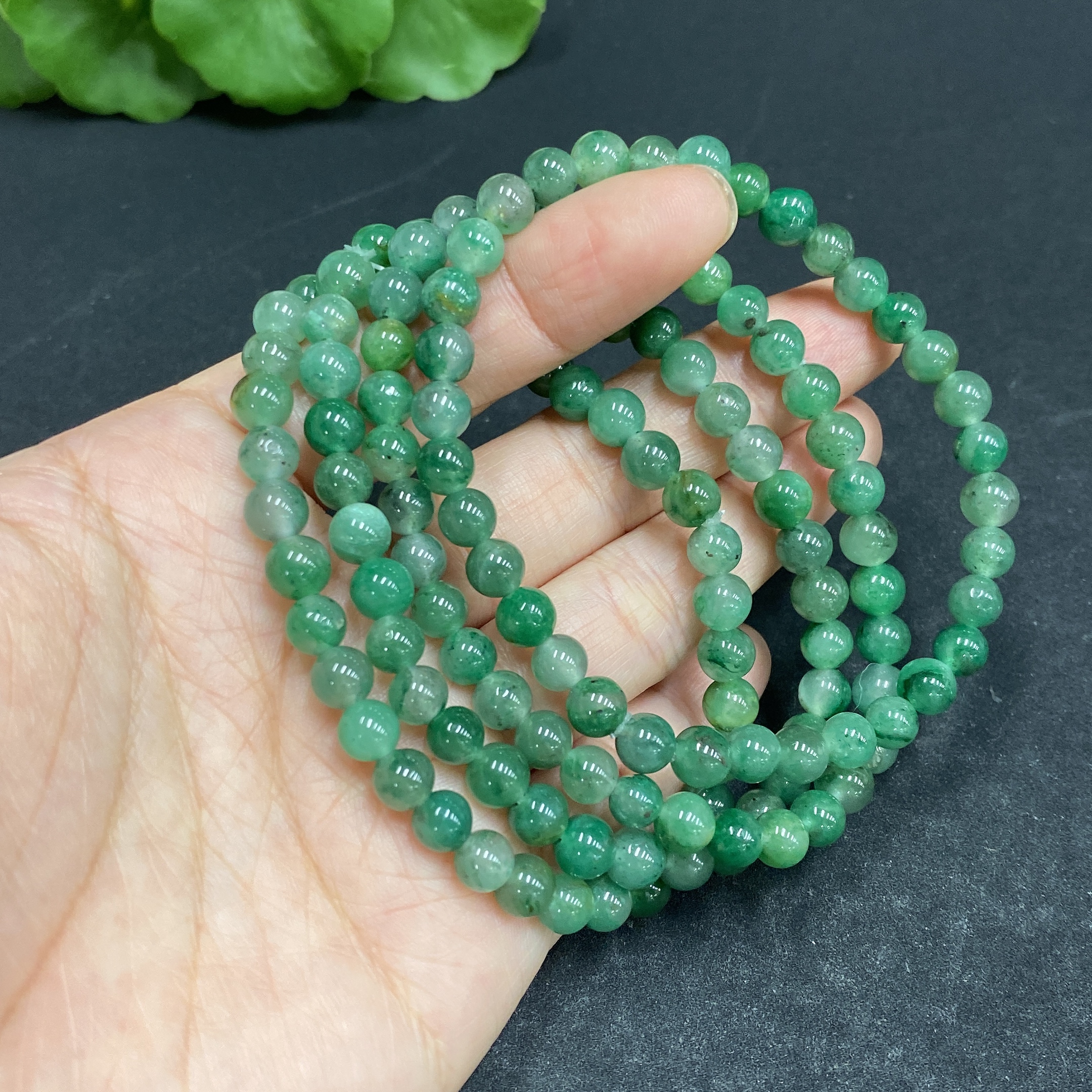 H33940178 African Emerald (Dulong Jade)