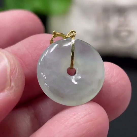 F35146966 Jadeite Peace Knot Pendant Total Weight Approx. 1.57g 18k Gold Clasp