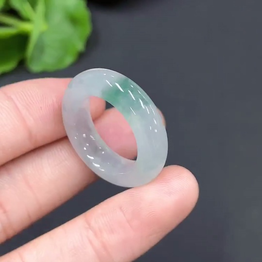 F24729171 Jadeite Ring Size 11 Total Weight Approx. 5.18g