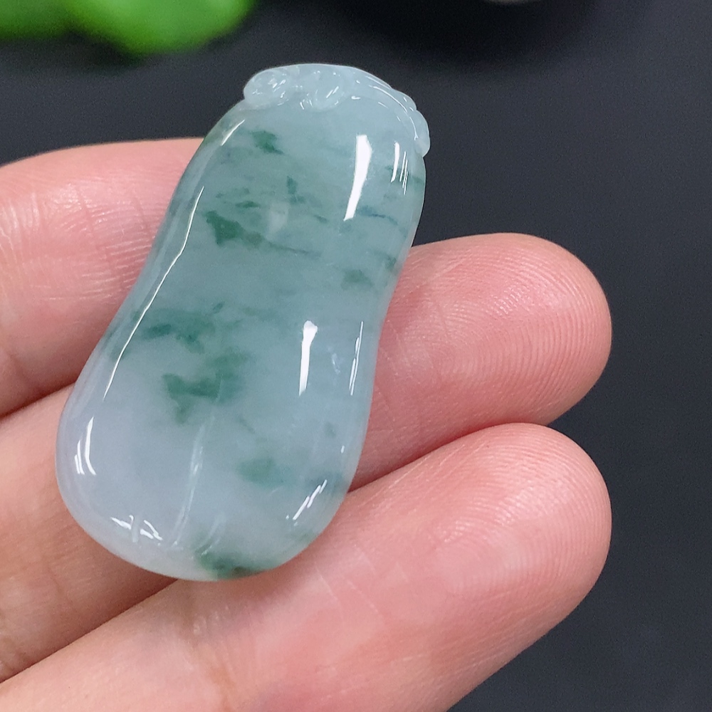 F30451049 Jadeite Fu Gua Pendant, Total Weight Approximately 7.4g