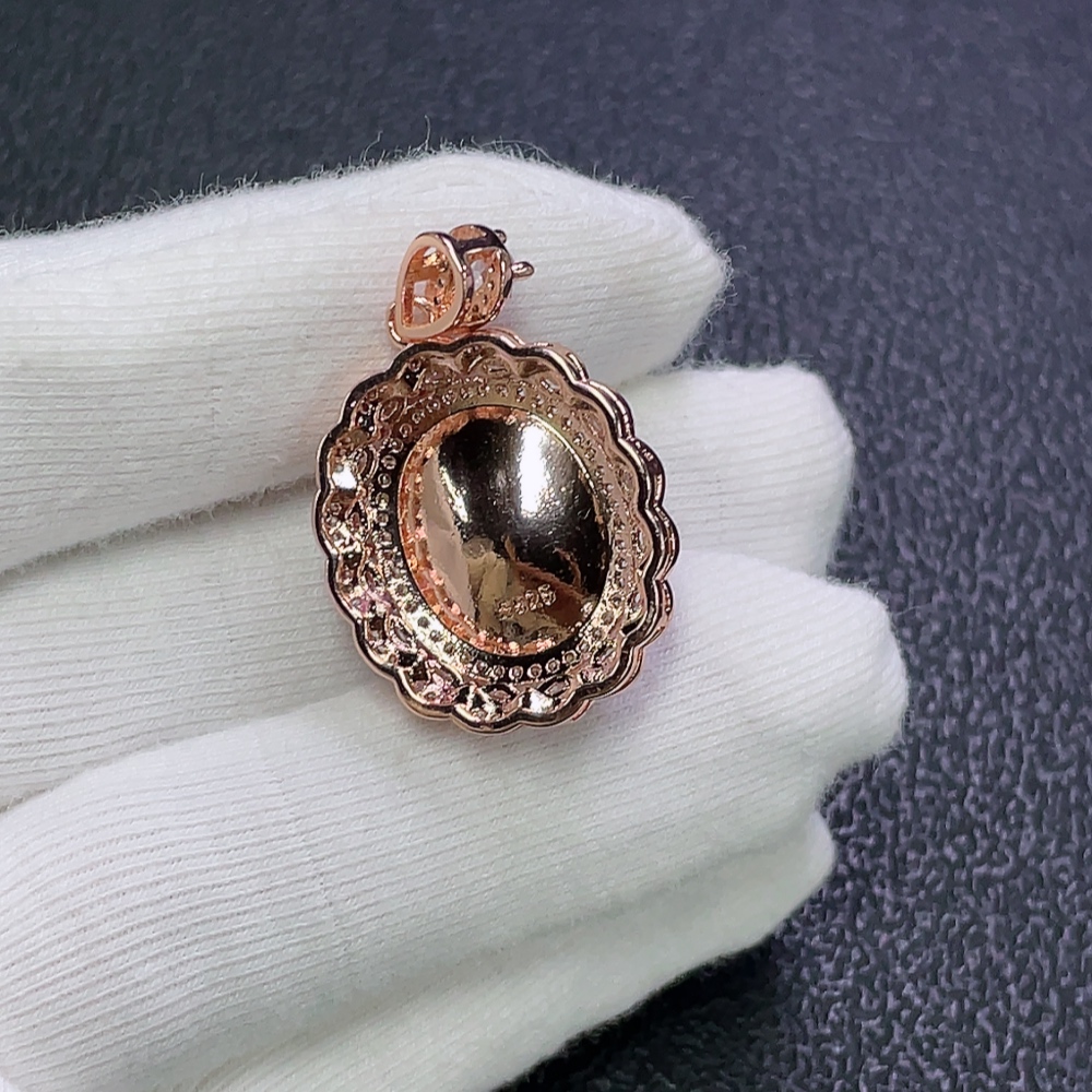 C31617757 South Red Agate Pendant Non-Gold Total Weight Approx. 7.07g