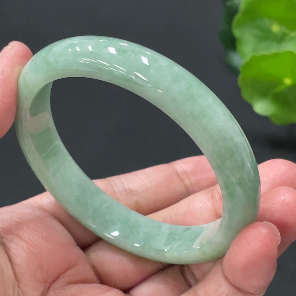 F33909496 Jadeite Round Bangle, Total Weight Approx. 43.7g, Size 55.8