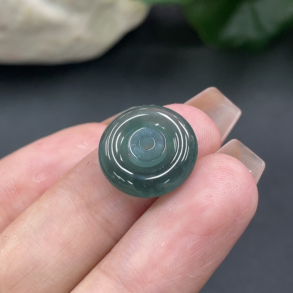 F12374952 Jadeite Mother-and-Son Button Pendant