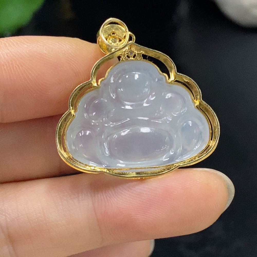 F29362118 JadeiteBuddha Pendant with 18K Gold Setting, Total Weight Approximately 5.62g