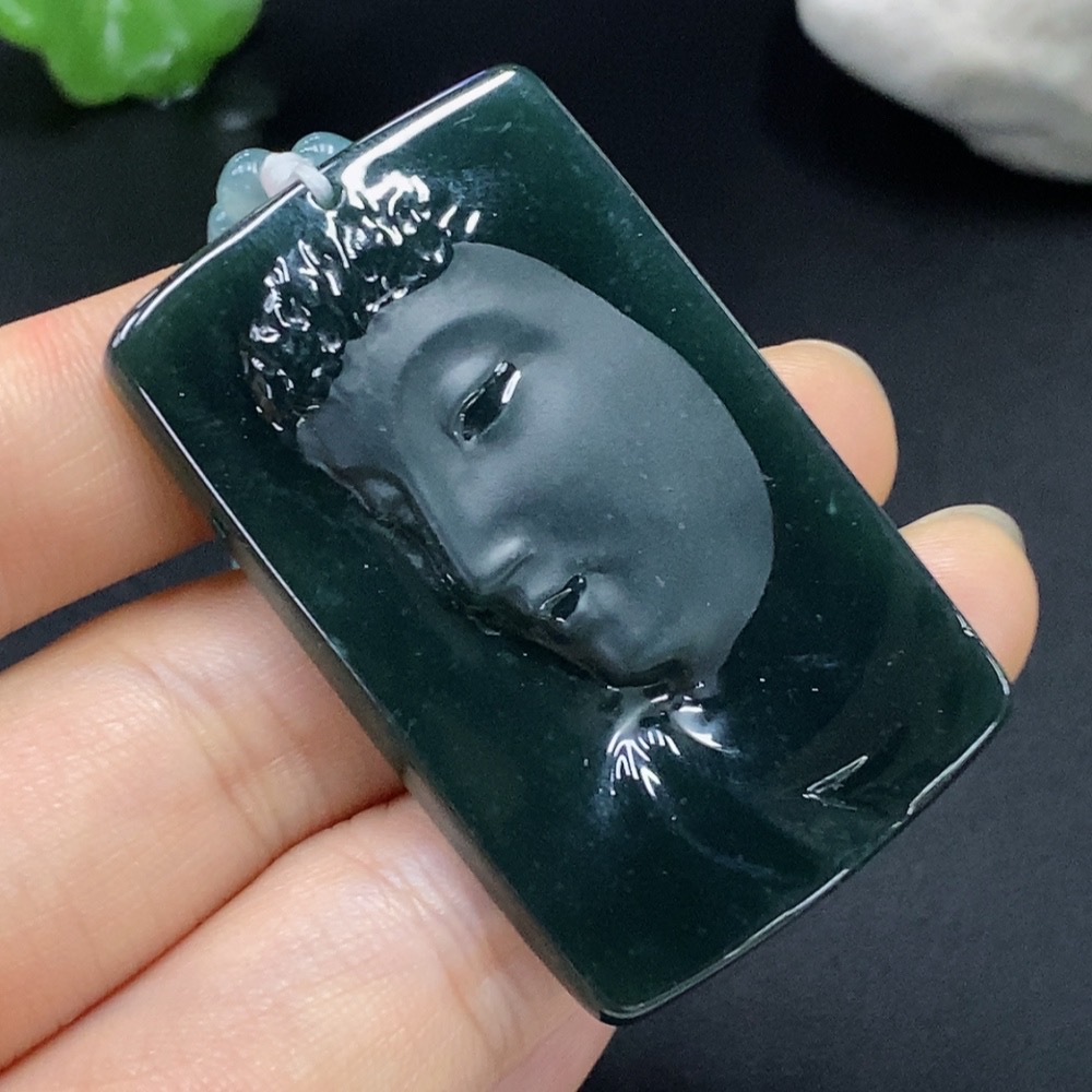 F28234993 Jadeite Guanyin Pendant Total Weight Approx. 39.06g (including chain)