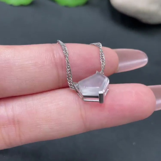 F17922372 Jadeite Inlaid Piece Chain Not Gold Main Body 18k Total Weight Including Chain Approx. 3.11g