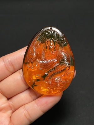 C43207690 琥珀蜜蜡挂件 货品总重约19.2g