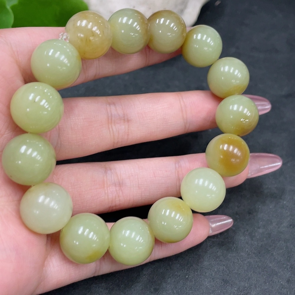H33944798 Hetian Jade Bracelet, approx. 13.8mm, total weight approx. 64g