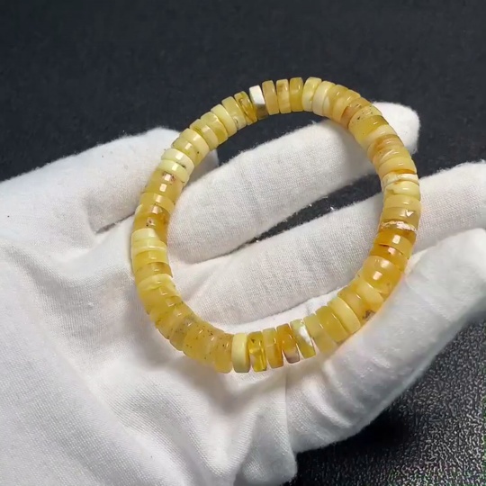 C34008068 Amber Beeswax Bracelet, Total Weight Approx. 10.82g, Size About 8.5mm