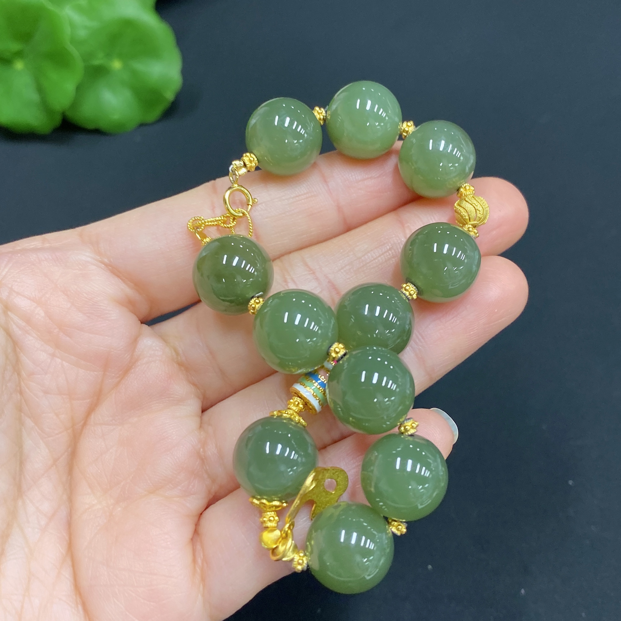 H27059811 Hetian Jade Bracelet   Approx. 11.6mm   Non-Gold Inlaid   Total Weight Approx. 31.6g