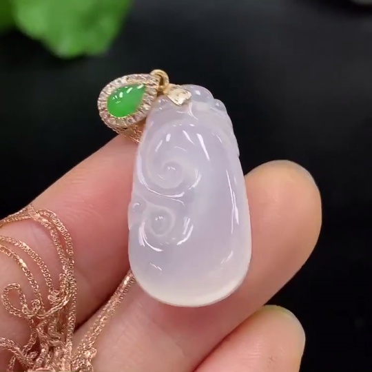 F24791850 Jadeite Ruyi Pendant, 18k Chain, Total Weight Approx. 4.18g