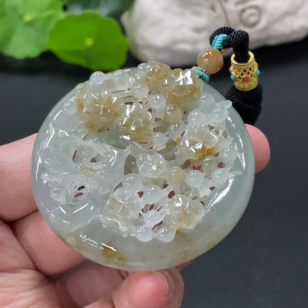 F33945734 Jade/lucky double happiness pendant