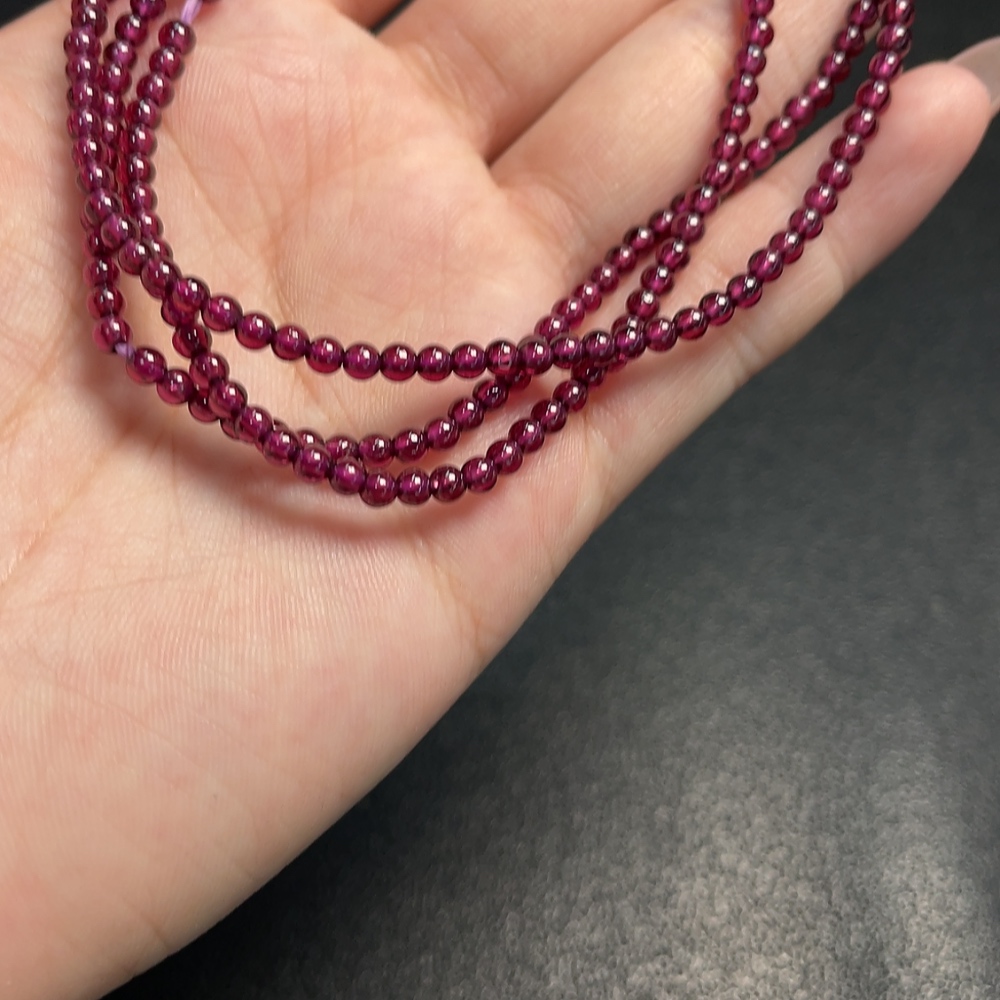 C34993021 Garnet bead necklace Total weight approx.14.14g Size approx.2.9mm
