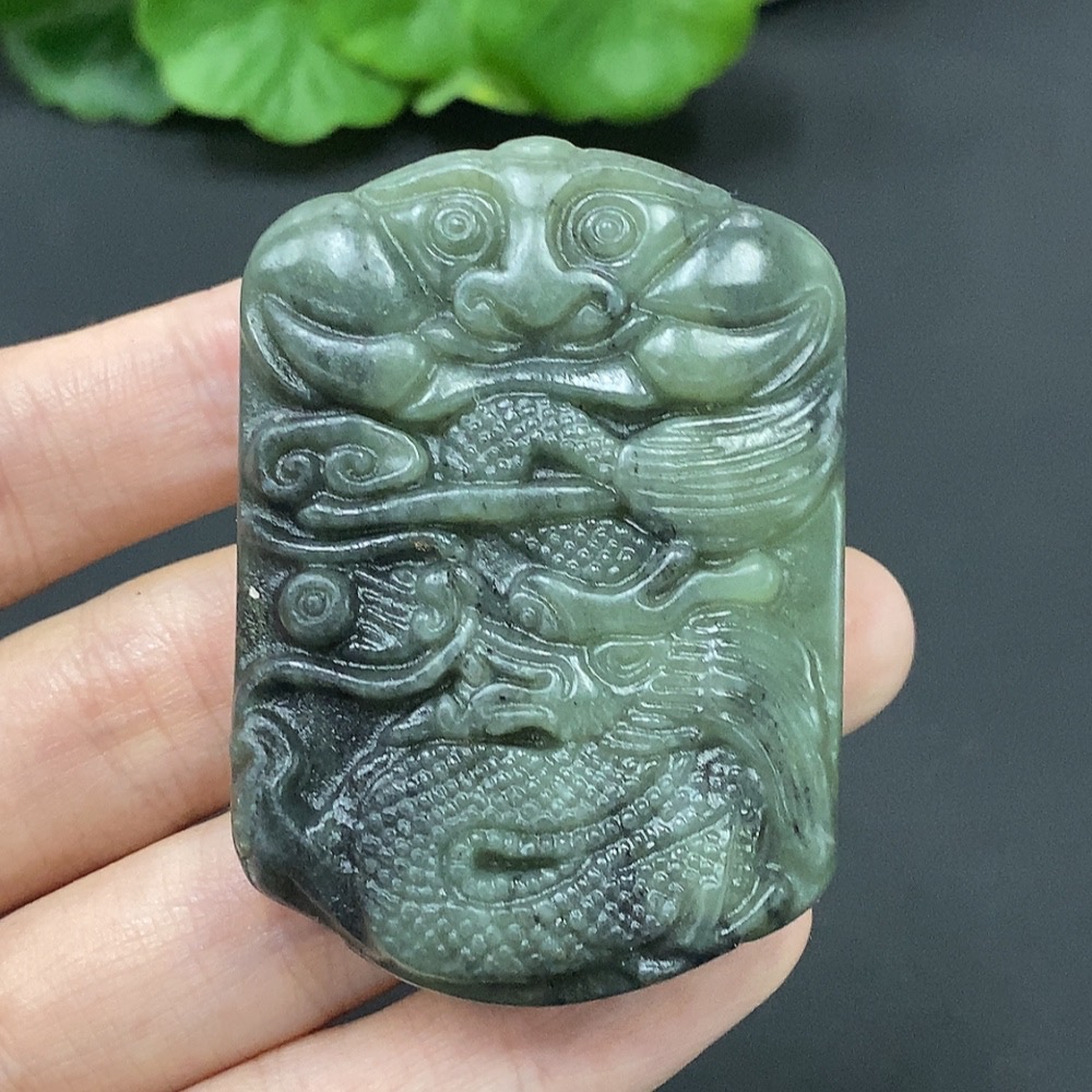 H08448026 Hetian Jade Dragon Pendant, Total Weight 69.6g